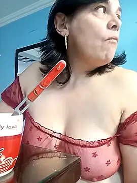 Natasha milf   online show from 02-28-25, 01:58