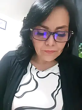 Natasha milf   online show from 03-15-25, 12:15