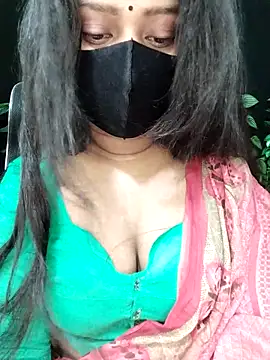 Idhika Paul online show from 10-30-25, 02:46