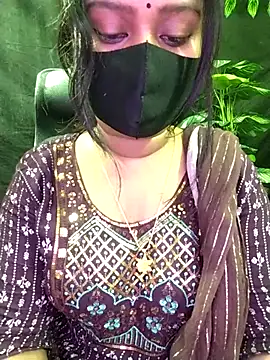 Idhika Paul online show from 11-23-25, 07:46