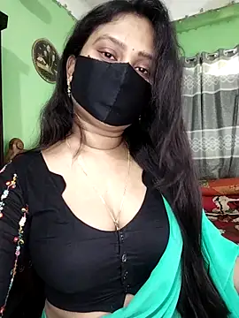 Idhika Paul online show from 04-20-26, 07:33