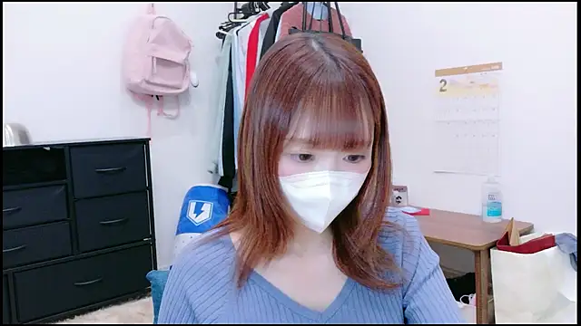 Snapshot of Yui-Ch chatting on 02-03-26, 12:10 Yui-Ch online show from 02-03-26, 12:10