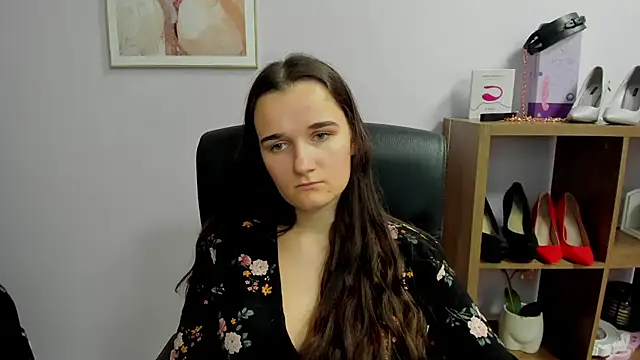 Snapshot of KateDelight chatting on 11-09-25, 07:56 KateDelight online show from 11-09-25, 07:56