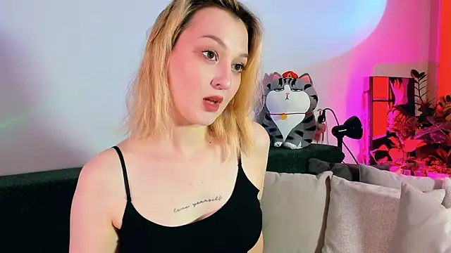 CrystalRey online show from 05-30-26, 10:12