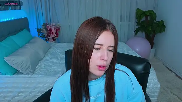 Milkissss online show from 02-05-25, 08:04