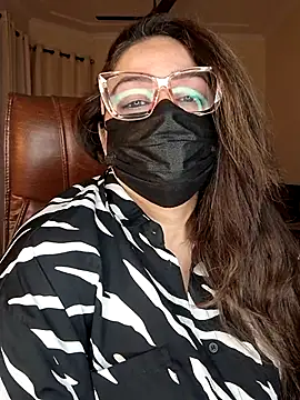 Snapshot of SEXY-Sardarni chatting on 01-12-26, 03:28 SEXY-Sardarni online show from 01-12-26, 03:28