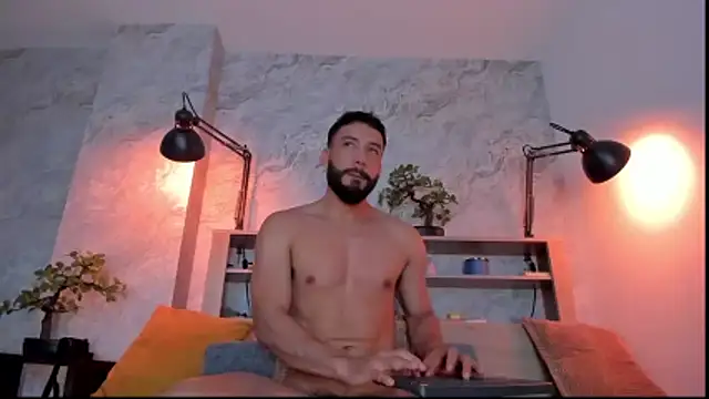 bruno woods online show from 12-14-25, 01:33