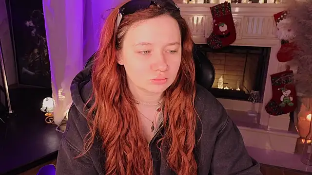 carolina elf online show from 12-05-25, 02:36