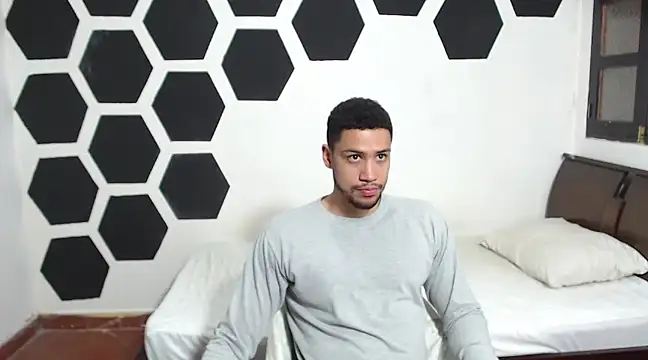 Snapshot of Jhors__Collens chatting on 01-18-25, 06:24 Jhors Collens online show from 01-18-25, 06:24