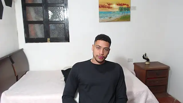 Snapshot of Jhors__Collens chatting on 09-17-25, 03:30 Jhors Collens online show from 09-17-25, 03:30