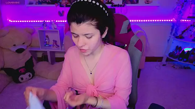 Snapshot of Katya_Zaitseva chatting on 04-24-26, 12:18 Katya Zaitseva online show from 04-24-26, 12:18