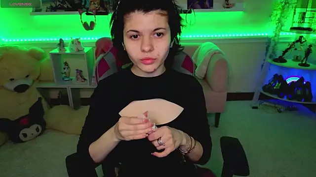 Snapshot of Katya_Zaitseva chatting on 04-25-26, 12:30 Katya Zaitseva online show from 04-25-26, 12:30