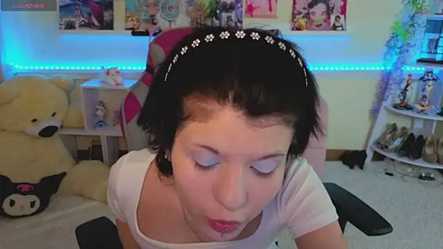 Snapshot of Katya_Zaitseva chatting on 06-11-26, 12:36 Katya Zaitseva online show from 06-11-26, 12:36