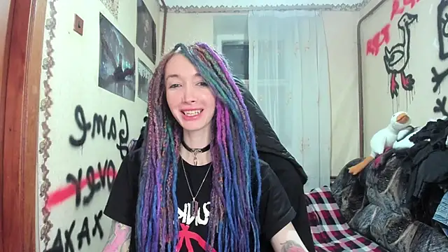 Roxy Silver online show from 01-20-25, 09:43