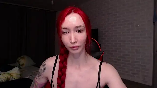 Roxy Silver online show from 07-27-26, 06:48
