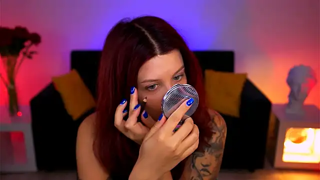 NicoleMun online show from 11-24-25, 12:49