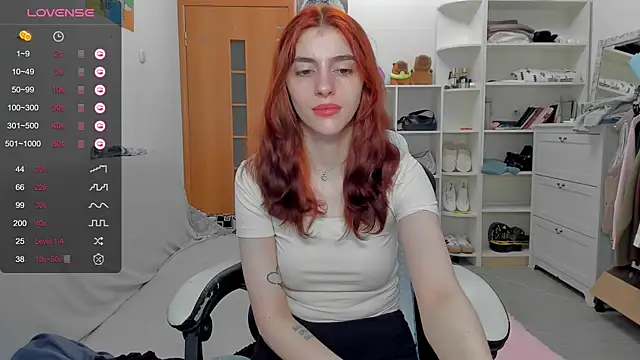 broosnica1 online show from 06-06-26, 08:41