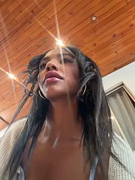 xenia golden online show from 04-24-26, 01:13