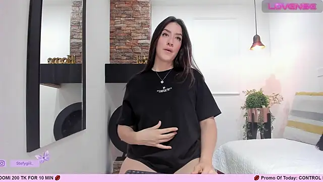  AlejaCruz  online show from 03-11-25, 07:36