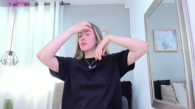  AlejaCruz  online show from 03-29-26, 05:46