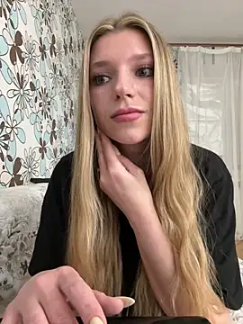 adel secret online show from 04-19-26, 08:00