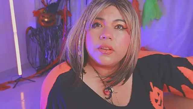 Samanta cutee online show from 10-13-25, 10:59