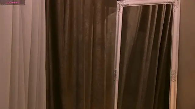 GinaMence online show from 02-26-25, 06:32