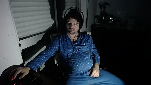 Kohaynewbie online show from 04-11-26, 11:09