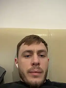 Snapshot of Julian128 chatting on 02-23-25, 09:16 Julian128 online show from 02-23-25, 09:16