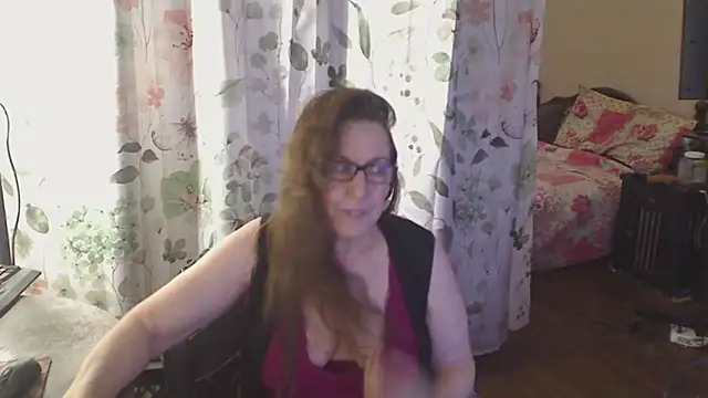 Snapshot of Ireallysquirt chatting on 04-05-26, 03:04 Ireallysquirt online show from 04-05-26, 03:04