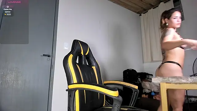 Chica hot dirty online show from 04-08-26, 11:37