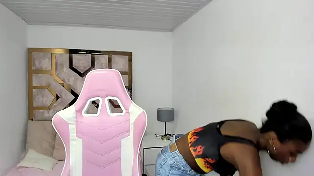 Anny osorio online show from 03-14-25, 07:23