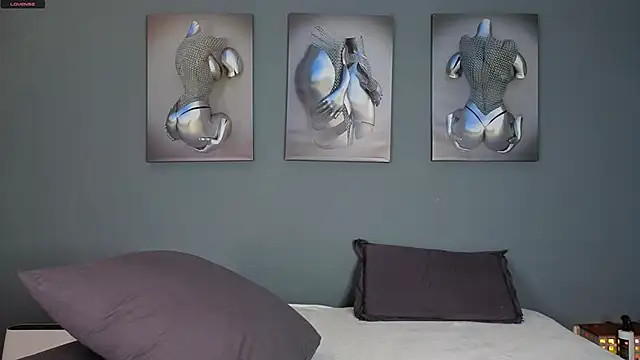 SophieInkk online show from 03-22-25, 08:59