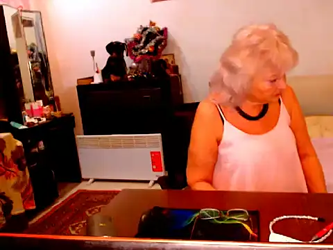 Snapshot of Natali7634 chatting on 01-08-25, 07:45 Natali7634 online show from 01-08-25, 07:45