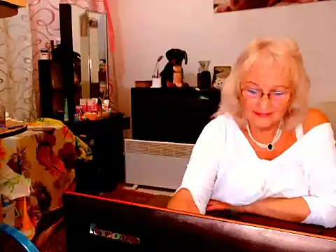 Snapshot of Natali7634 chatting on 01-27-25, 08:17 Natali7634 online show from 01-27-25, 08:17