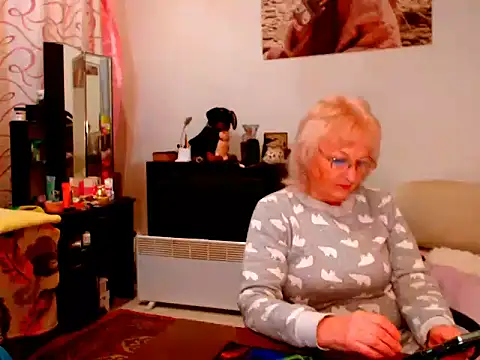 Snapshot of Natali7634 chatting on 02-04-25, 06:27 Natali7634 online show from 02-04-25, 06:27