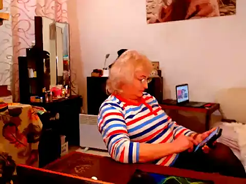 Snapshot of Natali7634 chatting on 02-12-25, 07:35 Natali7634 online show from 02-12-25, 07:35
