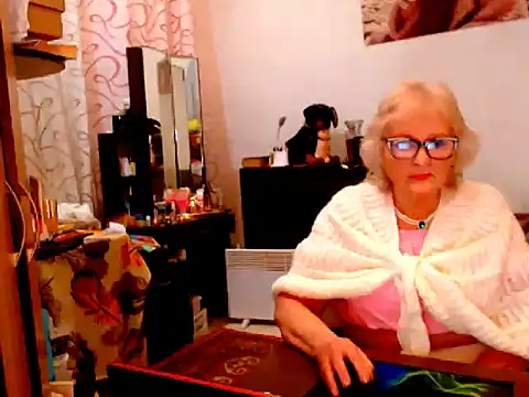 Snapshot of Natali7634 chatting on 02-13-25, 04:17 Natali7634 online show from 02-13-25, 04:17