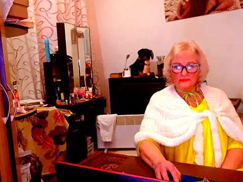 Snapshot of Natali7634 chatting on 02-15-25, 04:34 Natali7634 online show from 02-15-25, 04:34