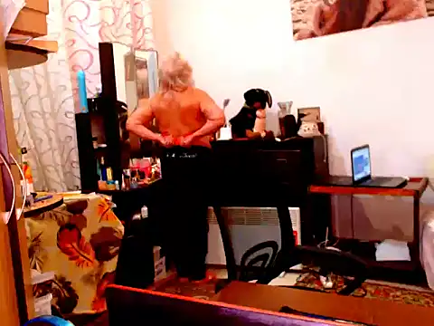Snapshot of Natali7634 chatting on 02-16-25, 05:48 Natali7634 online show from 02-16-25, 05:48