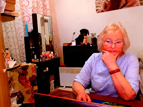Snapshot of Natali7634 chatting on 02-17-25, 03:31 Natali7634 online show from 02-17-25, 03:31