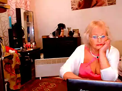 Snapshot of Natali7634 chatting on 02-23-25, 05:18 Natali7634 online show from 02-23-25, 05:18