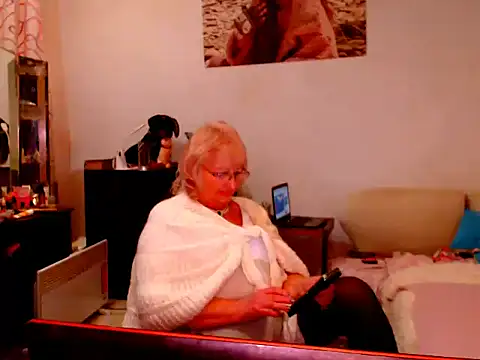 Snapshot of Natali7634 chatting on 02-27-25, 07:37 Natali7634 online show from 02-27-25, 07:37