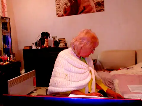 Snapshot of Natali7634 chatting on 03-01-25, 03:38 Natali7634 online show from 03-01-25, 03:38