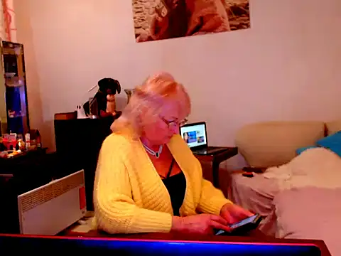 Snapshot of Natali7634 chatting on 03-02-25, 08:07 Natali7634 online show from 03-02-25, 08:07