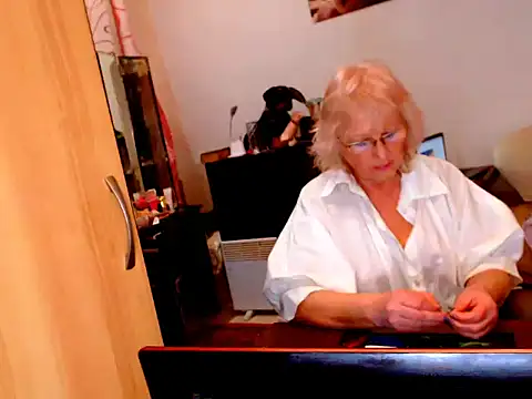 Snapshot of Natali7634 chatting on 03-13-25, 07:06 Natali7634 online show from 03-13-25, 07:06