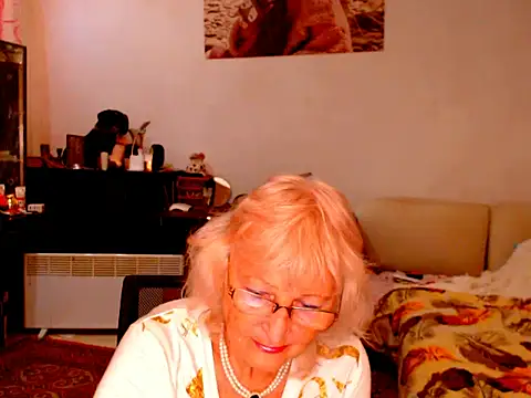 Snapshot of Natali7634 chatting on 03-20-25, 03:25 Natali7634 online show from 03-20-25, 03:25