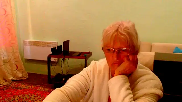 Snapshot of Natali7634 chatting on 09-21-25, 05:53 Natali7634 online show from 09-21-25, 05:53