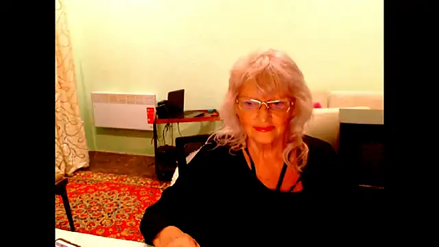 Snapshot of Natali7634 chatting on 10-05-25, 06:17 Natali7634 online show from 10-05-25, 06:17