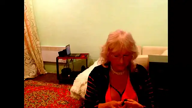 Snapshot of Natali7634 chatting on 10-07-25, 06:38 Natali7634 online show from 10-07-25, 06:38